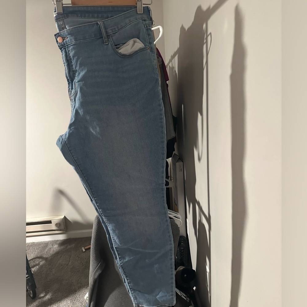 Women’s skinny jeans